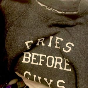 Brunette the Label dark gray sweatshirt